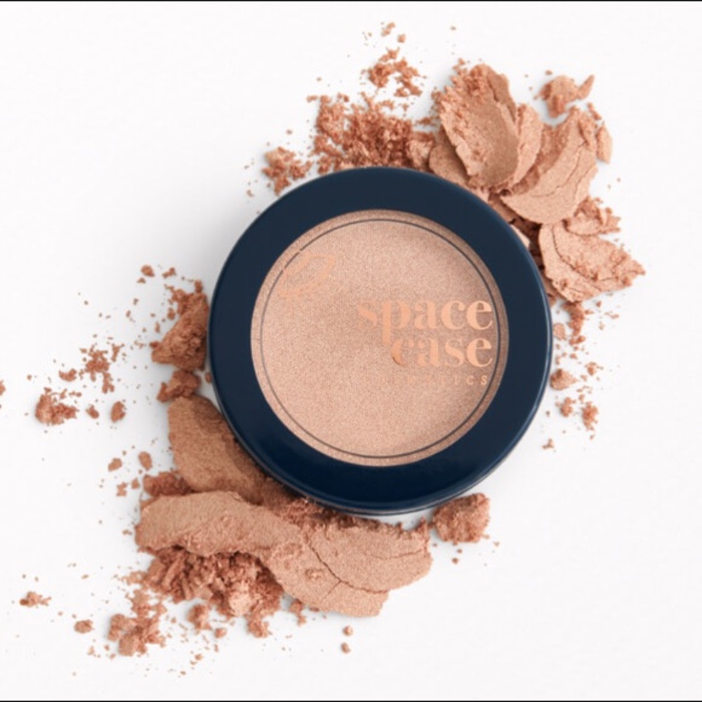 NEW Space Case Cosmetics Highlighter 1B